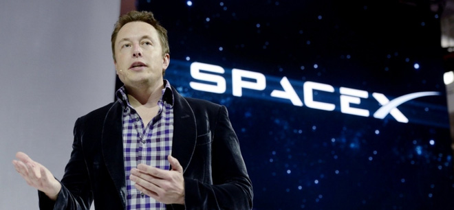 Chỉ bằng một câu nói, Elon Musk đã dạy cho những người làm quản lý hai bài học đáng quý