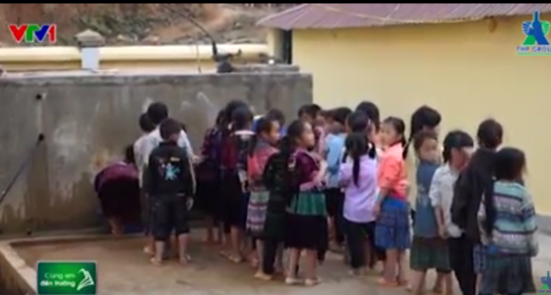 Tấm lòng Việt | Cùng Em Đến Trường: Nguồn nước sạch cho em 