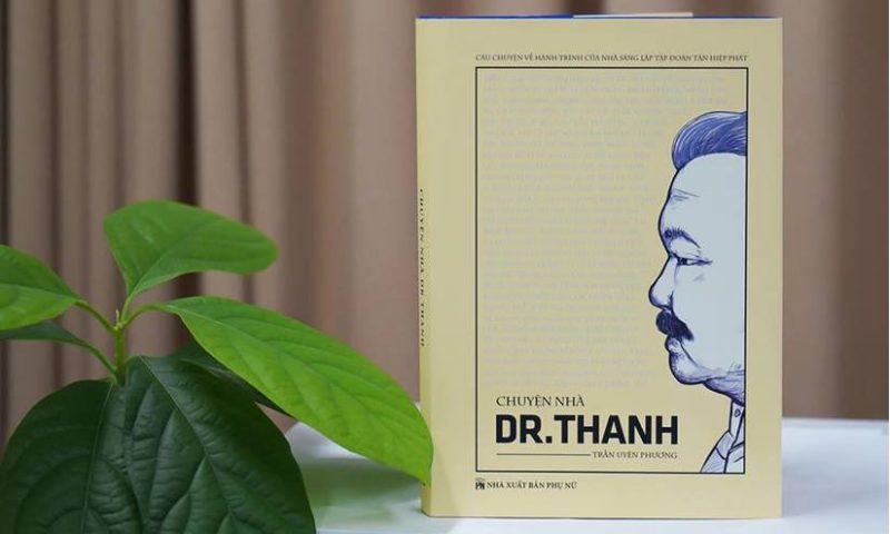 Nhà biên kịch Lê Chí Trung chuyển thể ‘Chuyện nhà Dr Thanh’ thành kịch