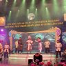 Đội đờn ca tài tử huyện Chợ Mới đoạt giải Đờn Kìm Vàng do Trà thanh nhiệt Dr Thanh tài trợ