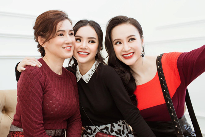 Những cặp chị em gái xinh đẹp của showbiz Việt
