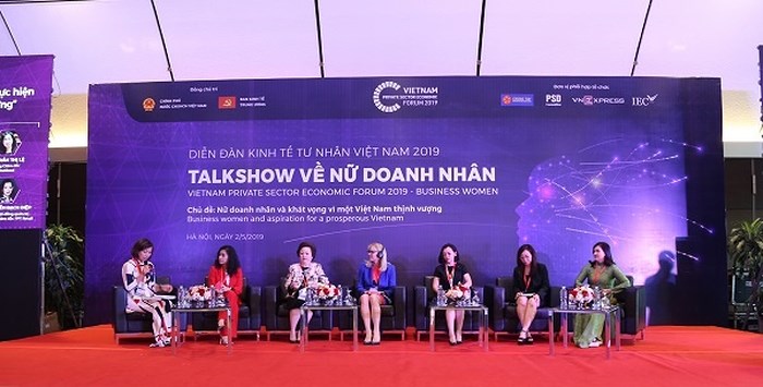 Nữ doanh nhân thành nguồn truyền cảm hứng tại Diễn đàn Kinh tế tư nhân Việt Nam 2019