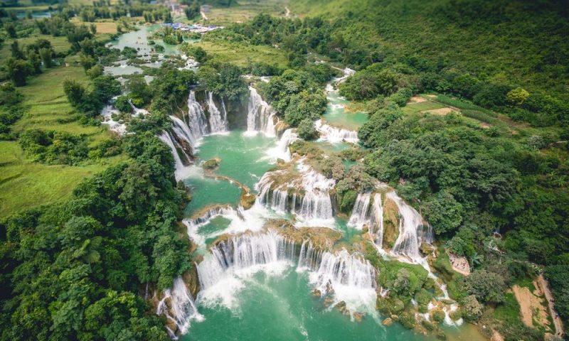 Chiêm ngưỡng 10 thác nước hùng vĩ, tráng lệ nhất trên thế giới