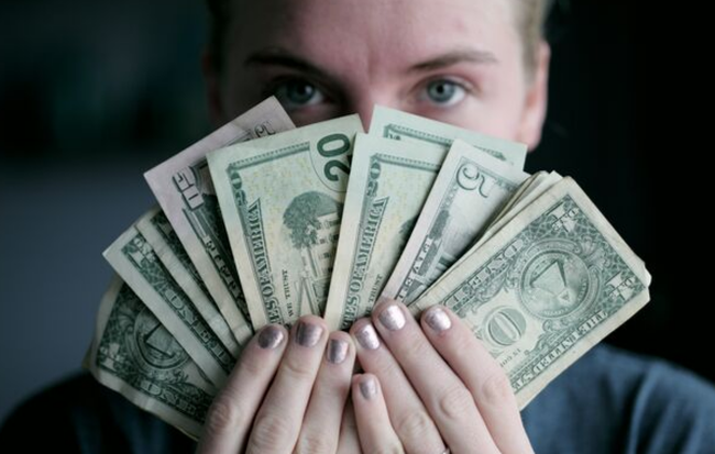 5 bí mật làm giàu đơn giản của những người khiến “tiền đẻ ra tiền”