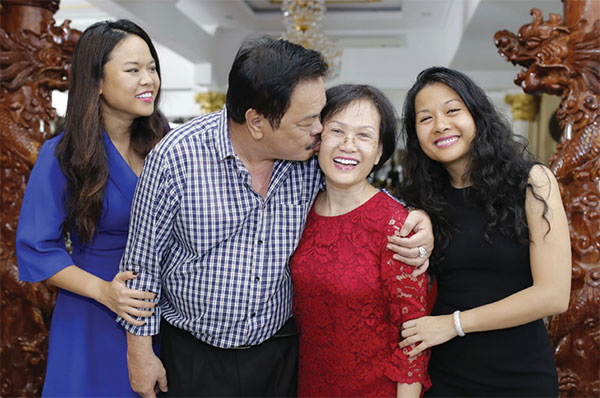 Bản trường ca hạnh phúc của gia đình Dr Thanh