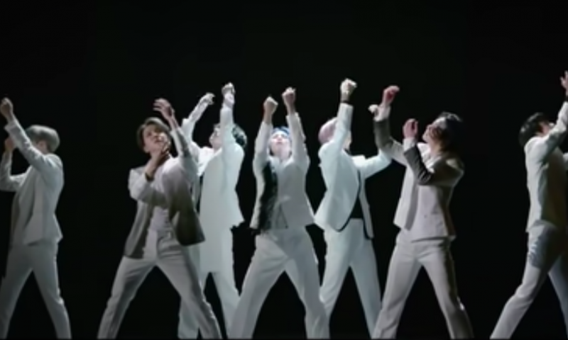 MV “Black Swan” của BTS cán mốc 100 triệu view