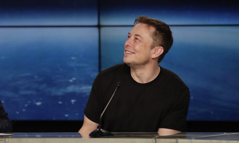 3 điều “kì dị” làm nên thành công của Elon Musk
